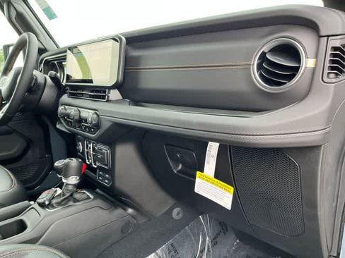 New 2024 Jeep Wrangler Sahara w/ Technology Group image 35