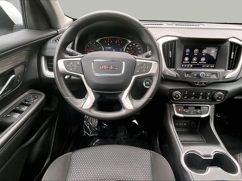 Used 2024 GMC Terrain SLE AWD/4WD image 6