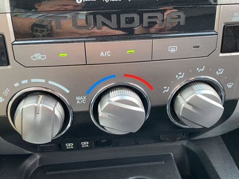 Used 2020 Toyota Tundra SR5 w/ SR5 Upgrade Package image 9