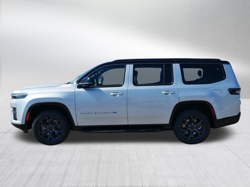 New 2026 Jeep Grand Wagoneer 4WD image 4