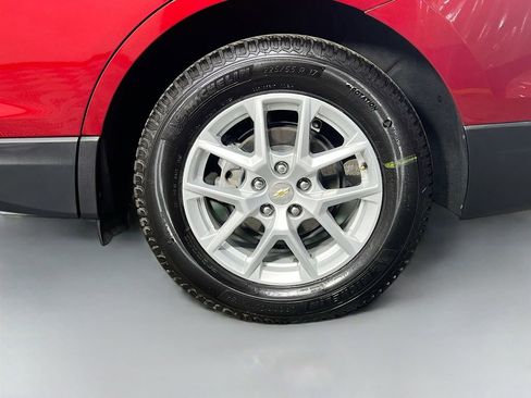 Used 2023 Chevrolet Equinox LT FWD image 29