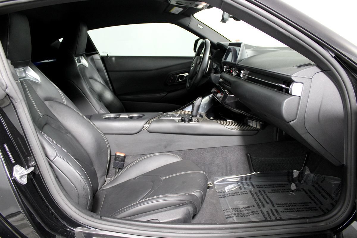 Used 2020 Toyota Supra Premium w/ Driver Assist Package RWD image 9