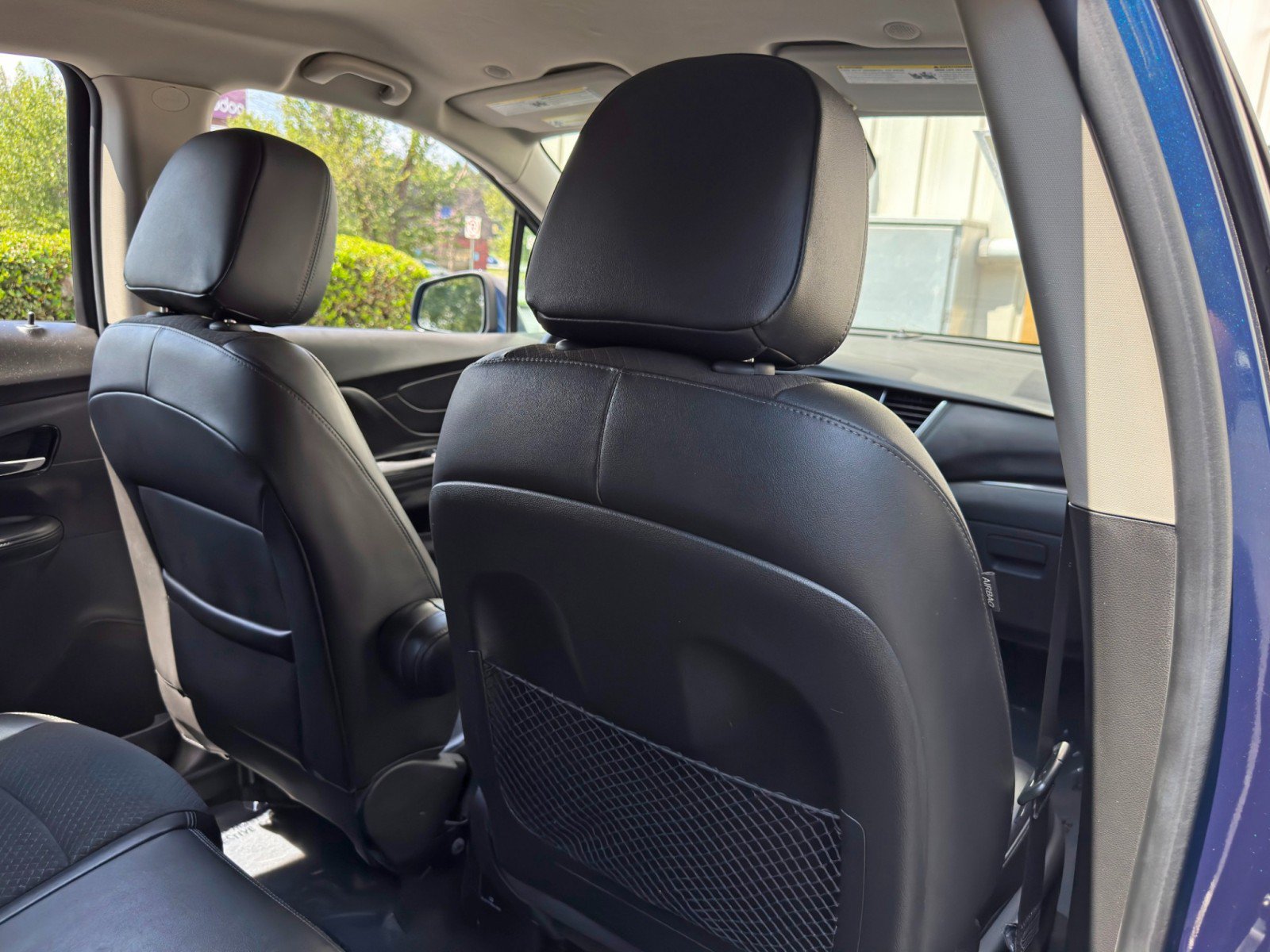 Used 2020 Buick Encore Preferred w/ Safety Package FWD image 32
