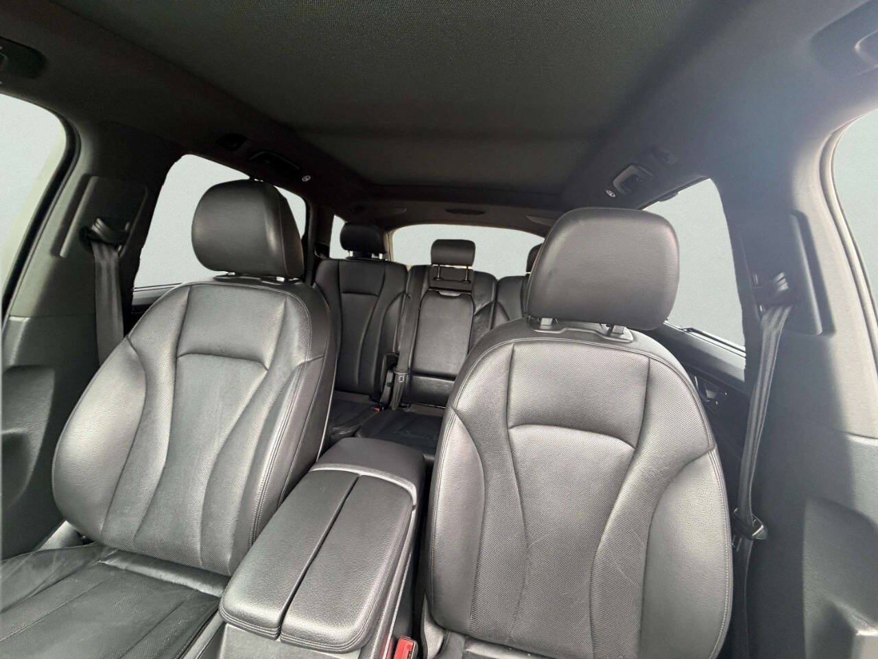 Used 2018 Audi Q7 3.0T Prestige w/ Prestige Package AWD/4WD image 22