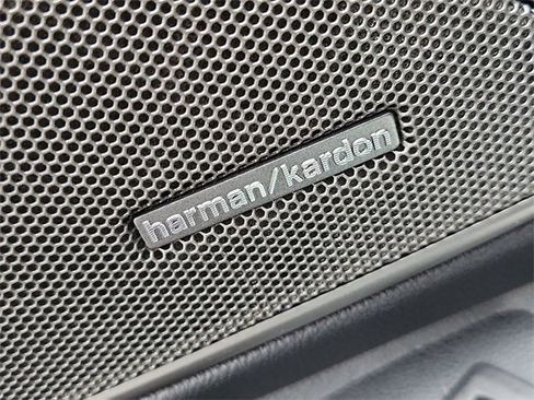 Used 2023 BMW M3 image 24