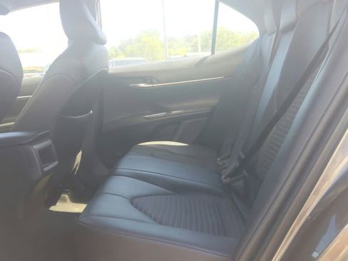 Used 2022 Toyota Camry SE FWD image 30