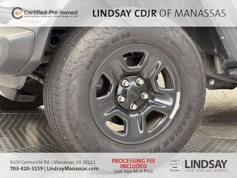 Used 2024 Jeep Wrangler Sport AWD/4WD image 10