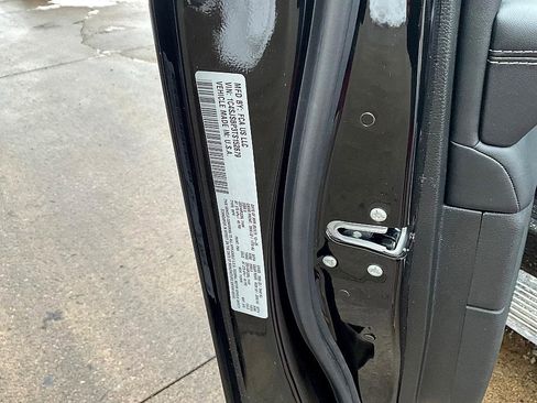 New 2026 Jeep Grand Wagoneer L Limited image 40