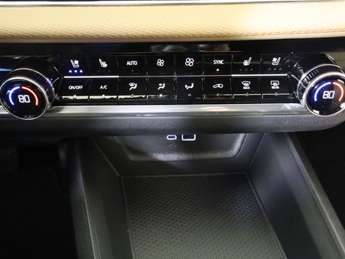 New 2026 Chevrolet Equinox ACTIV FWD image 62