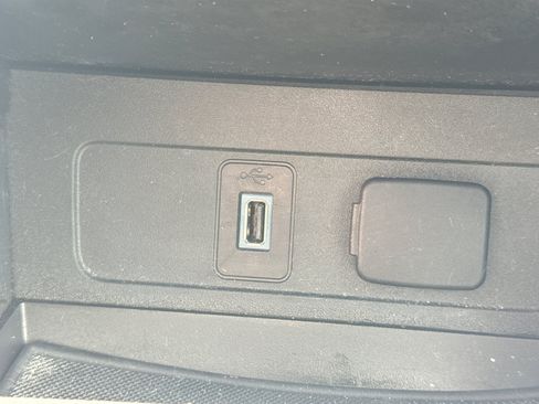 Used 2019 Ford Escape Titanium FWD image 23
