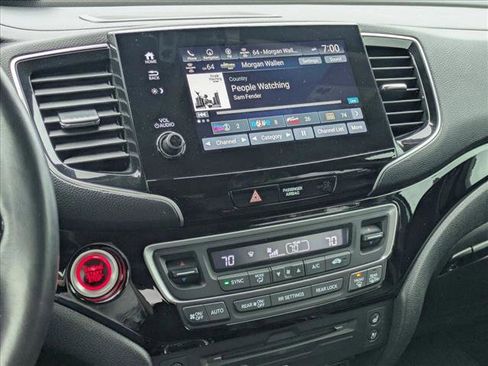 Used 2019 Honda Pilot Elite image 14