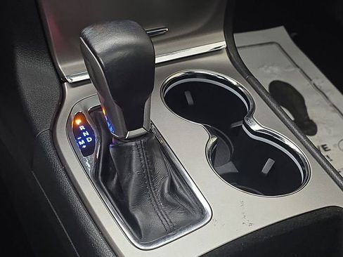 Used 2020 Jeep Grand Cherokee Altitude image 21