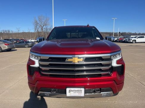 Used 2023 Chevrolet Silverado 1500 High Country w/ High Country Premium Package image 11
