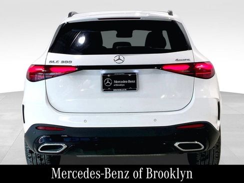 Certified 2023 Mercedes-Benz GLC 300 GLC 300 image 7