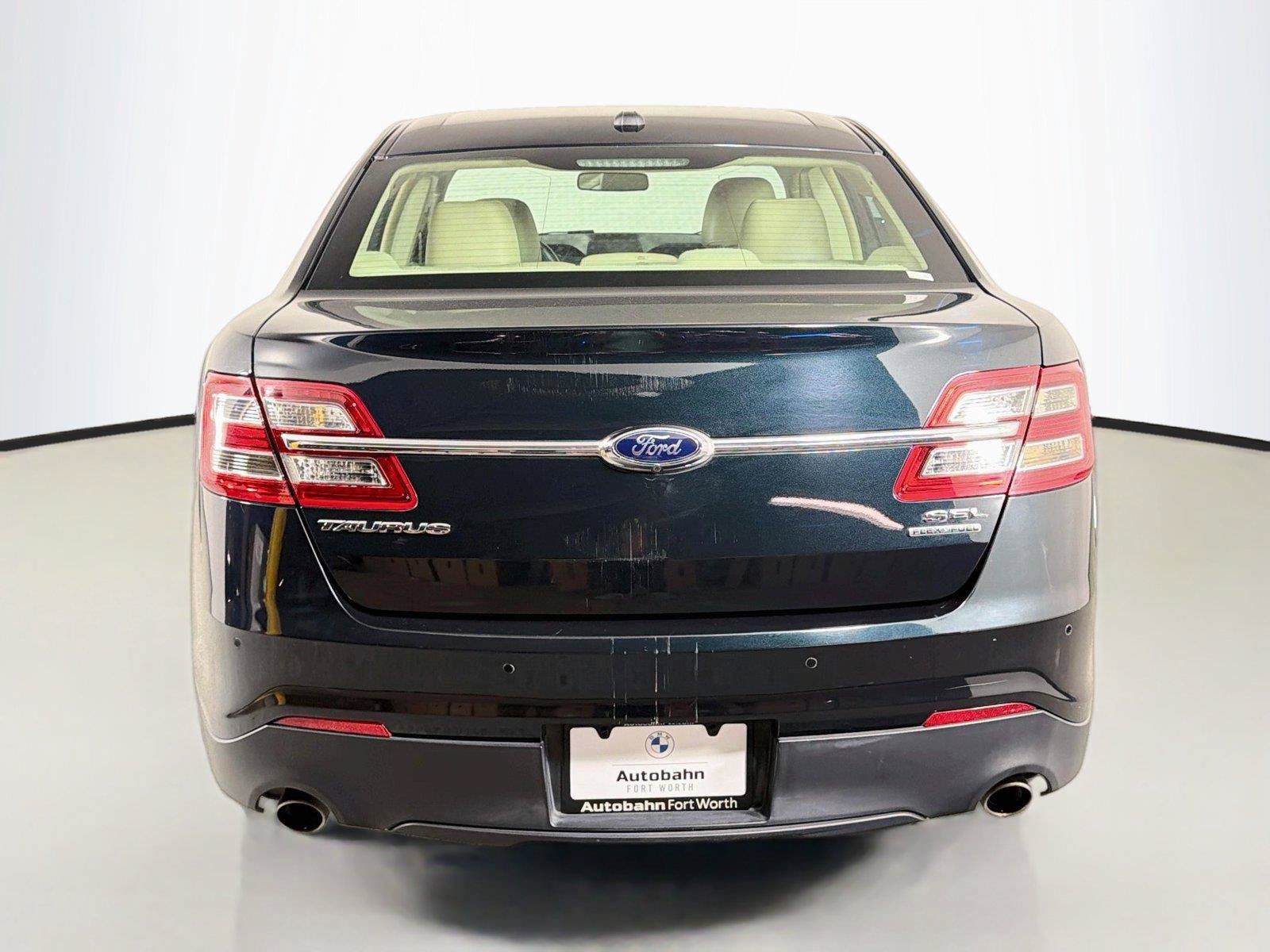 Used 2014 Ford Taurus SEL w/ Equipment Group 201A FWD image 7