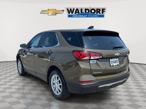 Used 2023 Chevrolet Equinox LT FWD image 4