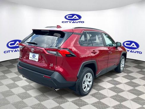 Used 2019 Toyota RAV4 LE w/ All Weather Liner Package AWD/4WD image 4