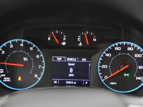 Used 2022 Chevrolet Equinox LS AWD/4WD image 21
