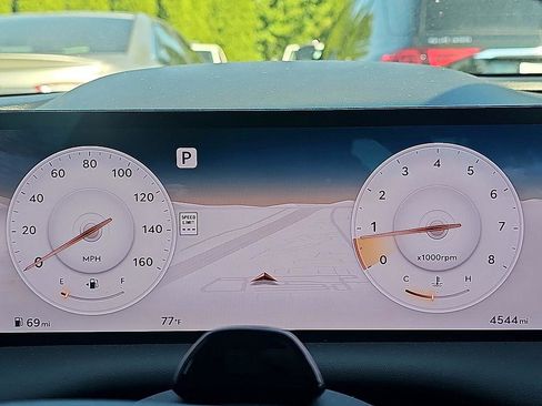 Used 2025 Genesis G80 2.5T Advanced image 21