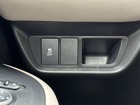 New 2026 Honda HR-V EX-L image 30