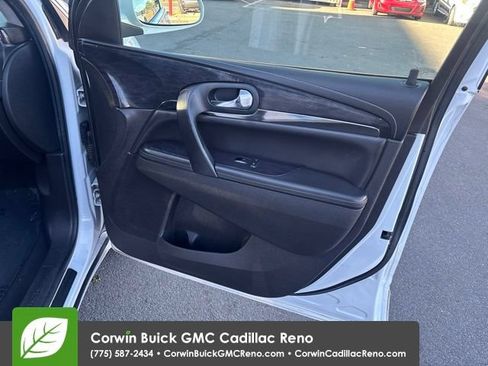 Used 2017 Buick Enclave Leather AWD/4WD image 38