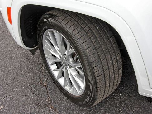 Used 2023 Jeep Grand Cherokee Summit w/ Adv Protech Group IV RWD image 34