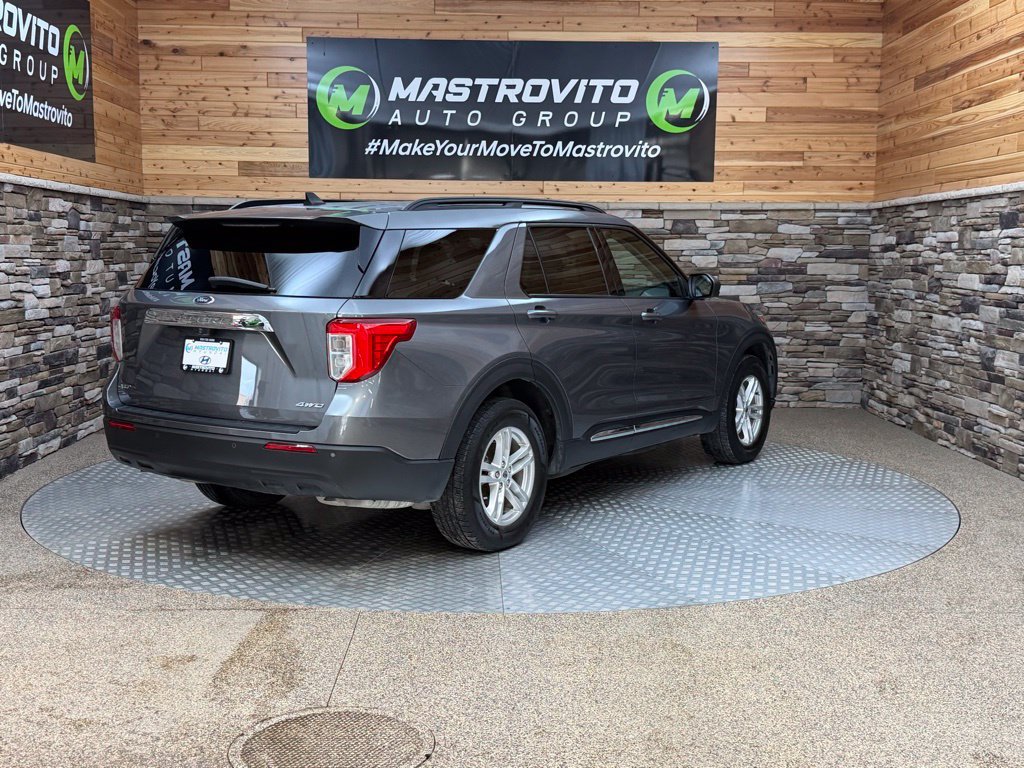 Used 2021 Ford Explorer XLT AWD/4WD image 10