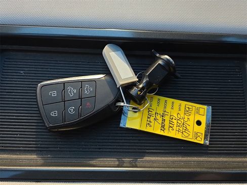 Used 2024 GMC Hummer EV 3X image 22