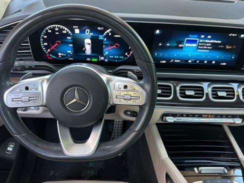 Used 2020 Mercedes-Benz GLS 580 4MATIC image 30