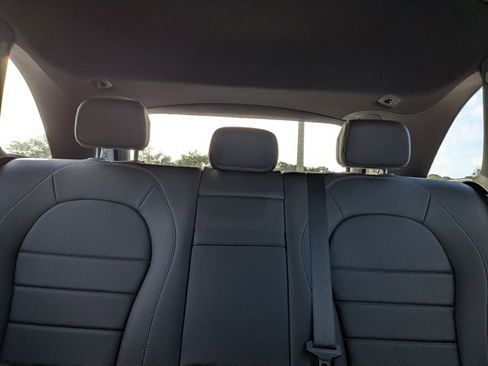 Used 2022 Mercedes-Benz GLC 300 image 16