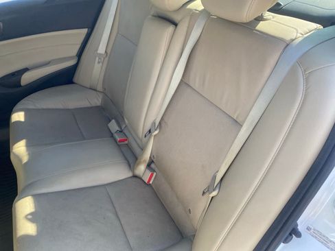 Used 2015 Acura ILX w/ Premium Package FWD image 14