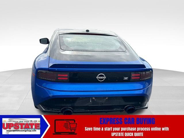 Used 2023 Nissan Z w/ Floor Mat Package (L93) RWD image 5