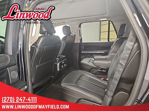 Used 2020 Ford Expedition Platinum image 11