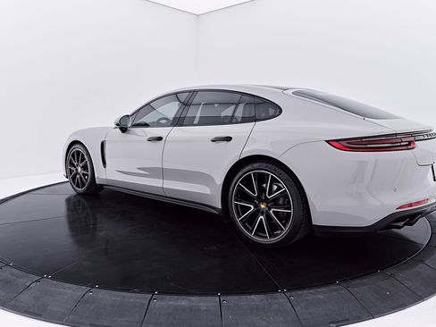 Used 2018 Porsche Panamera 4S AWD/4WD image 11