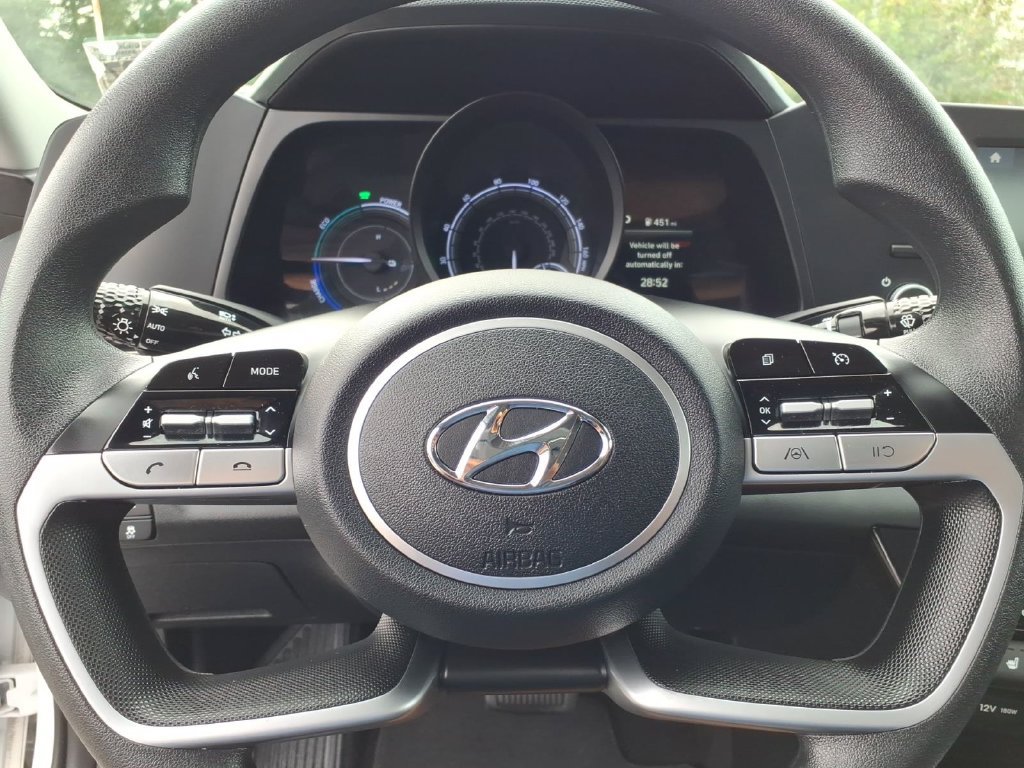 Used 2023 Hyundai Elantra Blue w/ Preferred Accessory Package FWD image 5