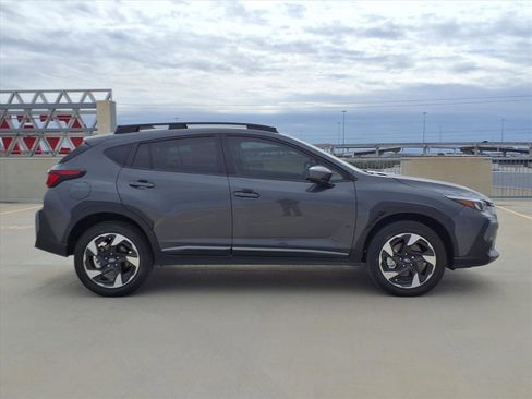 Used 2026 Subaru Crosstrek 2.5i Limited w/ Crosstrek Mirror Package image 8