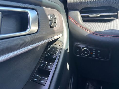 Certified 2025 Ford Explorer ST AWD/4WD image 18