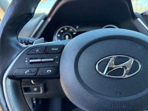 Used 2021 Hyundai Sonata Limited w/ Preferred Accessory Package image 34