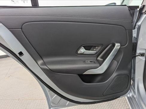 Used 2025 Mercedes-Benz CLA 250 image 16