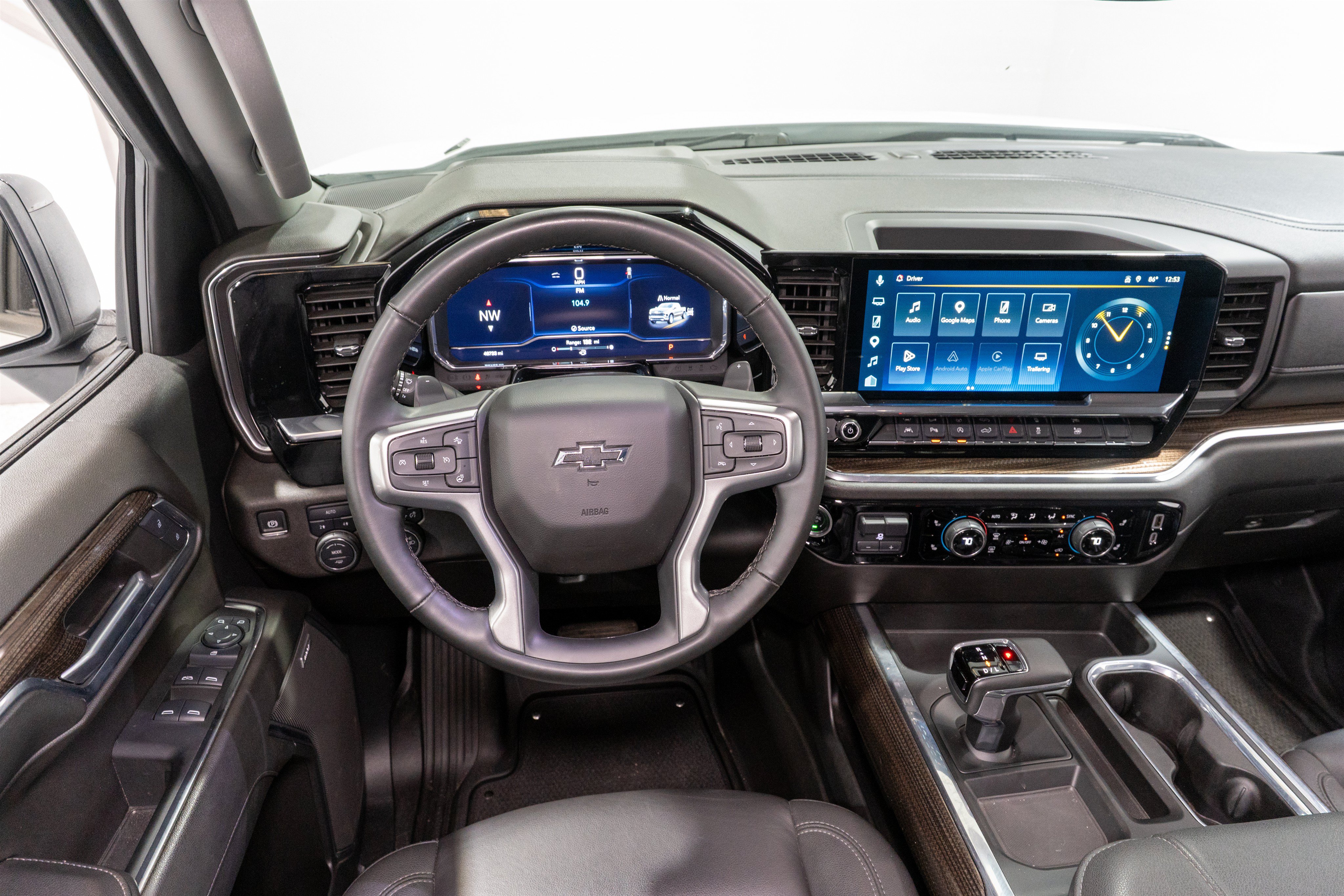 Used 2024 Chevrolet Silverado 1500 RST AWD/4WD image 12