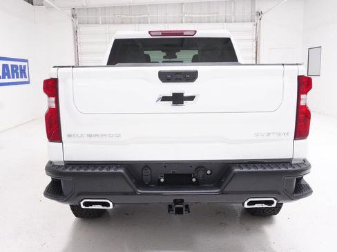 New 2026 Chevrolet Silverado 1500 Custom Trail Boss AWD/4WD image 6