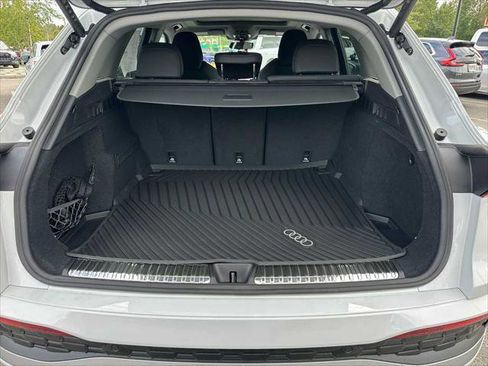 New 2025 Audi Q5 Premium Plus image 14