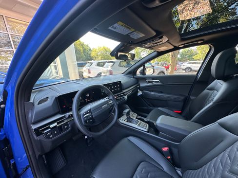 New 2026 Kia Sportage X-Line w/ X-Line Premium Package image 36
