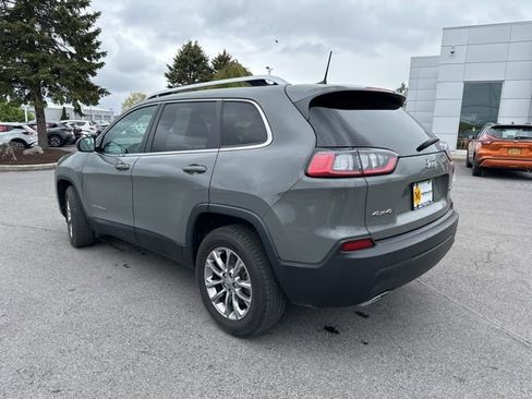 Used 2021 Jeep Cherokee Latitude Lux w/ Comfort/Convenience Group AWD/4WD image 3