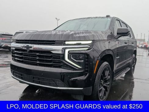 Used 2025 Chevrolet Tahoe LS image 4