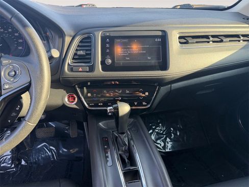 Used 2022 Honda HR-V EX-L image 12