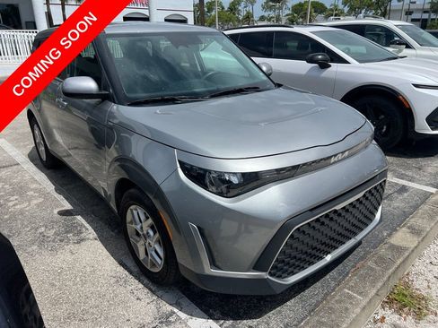 Certified 2024 Kia Soul LX w/ Option Group 015 FWD image 3
