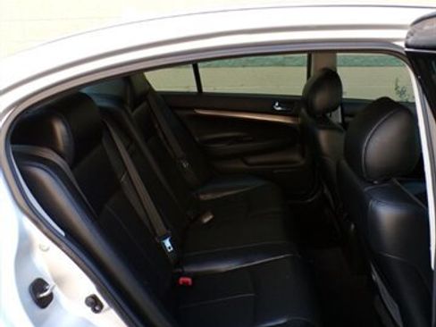 Used 2012 INFINITI G37 Journey w/ Premium Pkg RWD image 23