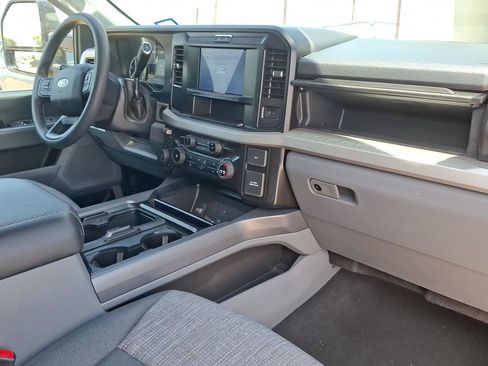 Used 2026 Ford F250 XLT w/ FX4 Off-Road Package AWD/4WD image 7