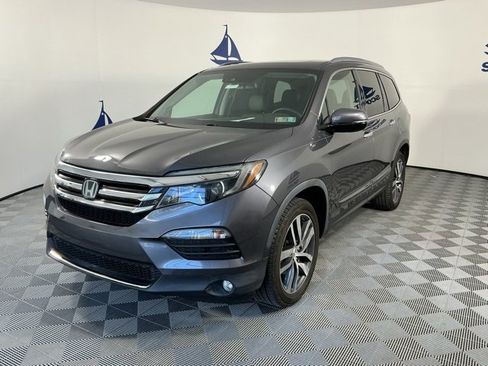Used 2017 Honda Pilot Elite image 3